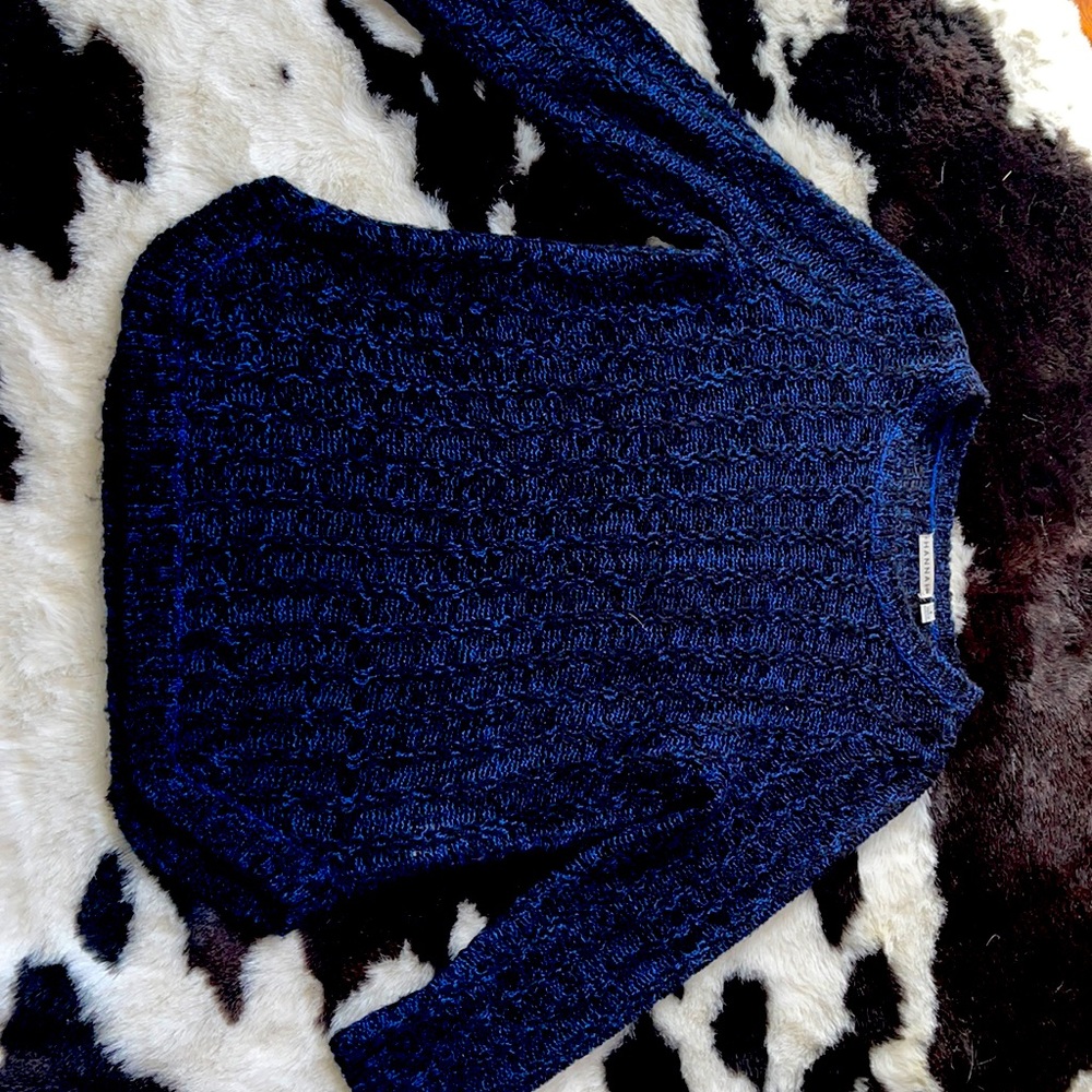 HANNAH 3/4 length sleeve sweater, never worn.